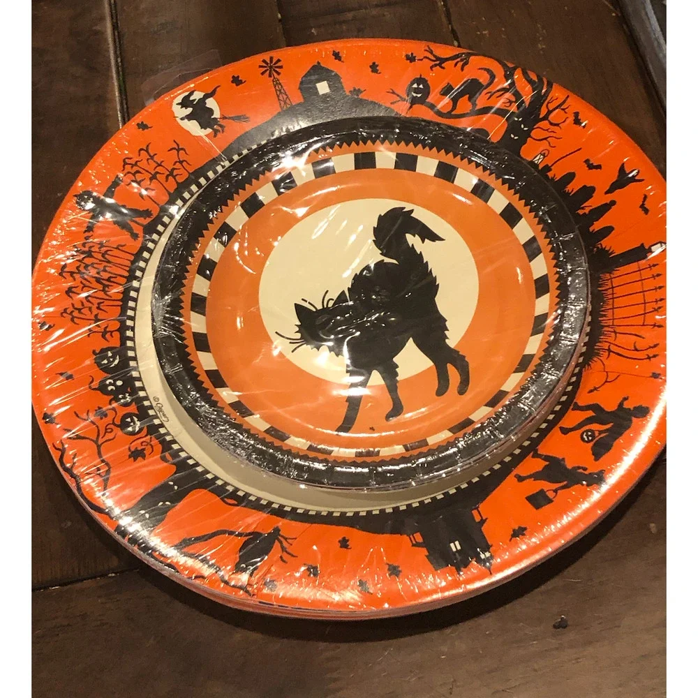 NWT HALLOWEEN PARTY Bundle Plate Dessert Plate Napkins Witch FolkArt Silhouettes